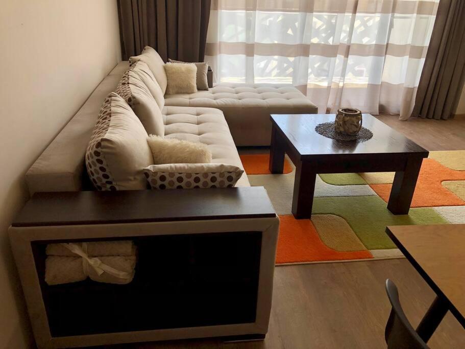 Luxury Apartment Pazardzhik Exterior foto